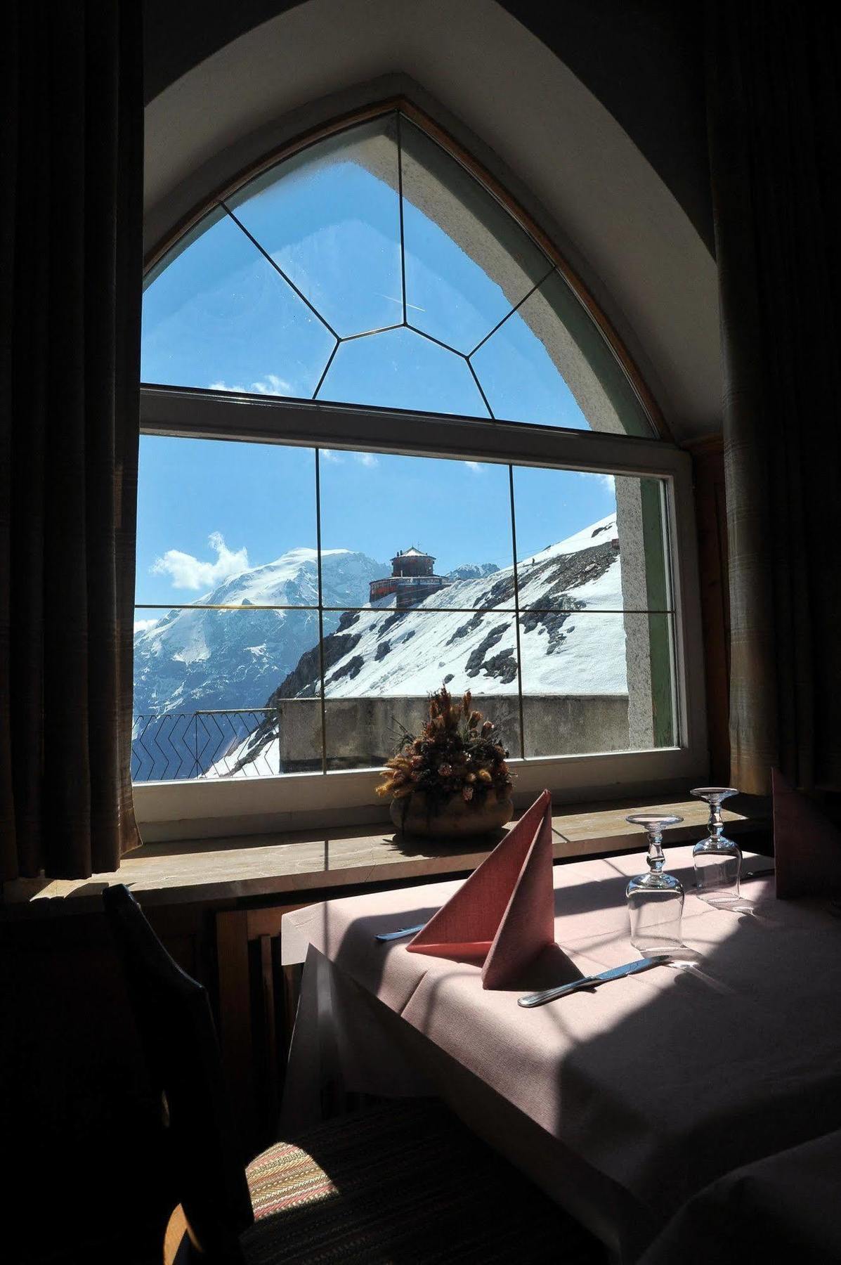 Hotel Passo Stelvio Exterior photo