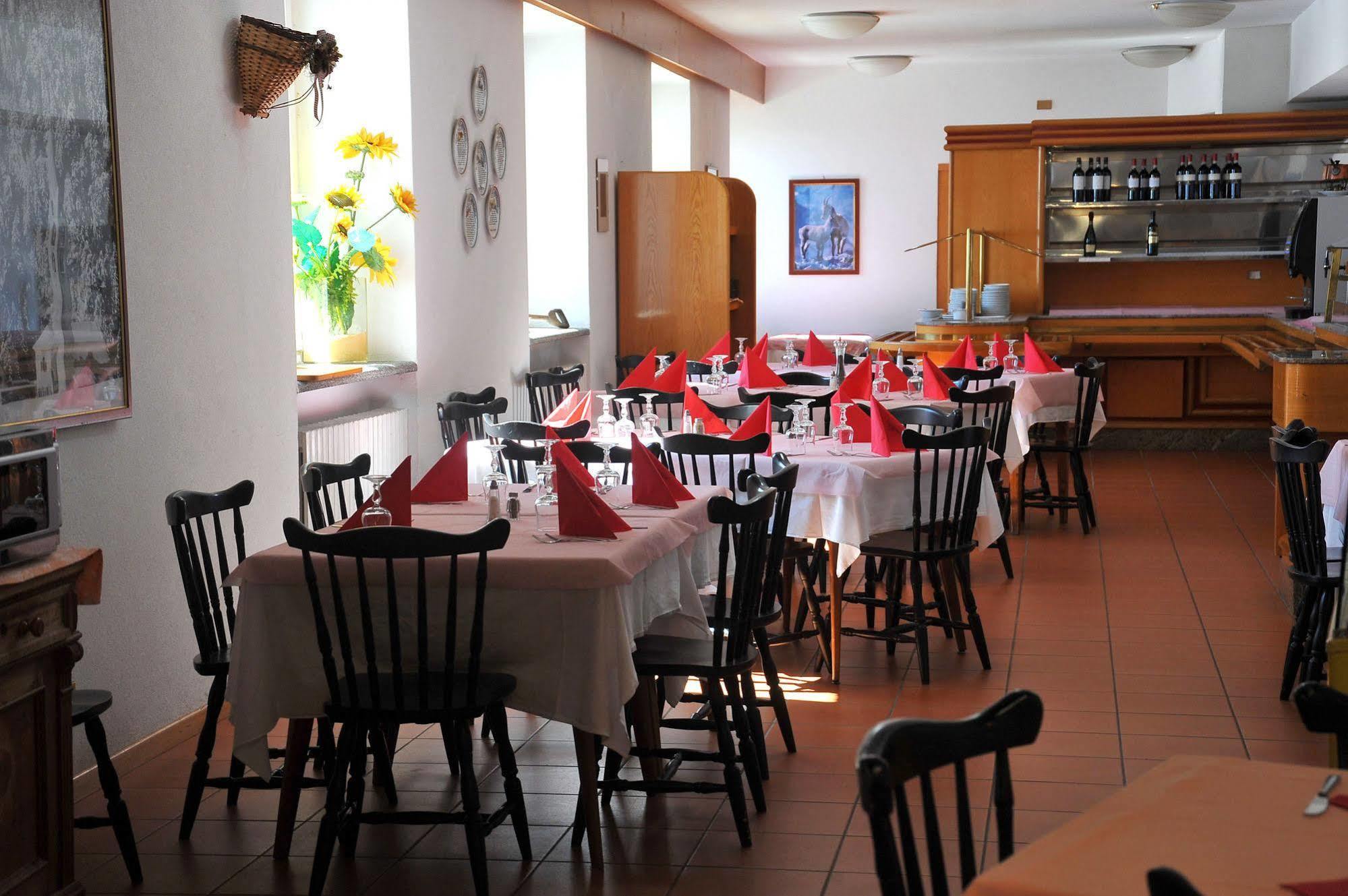 Hotel Passo Stelvio Exterior photo